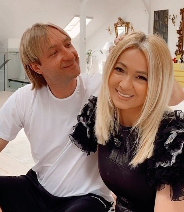 ЯНА РУДКОВСКАЯ И ЕВГЕНИЙ ПЛЮЩЕНКО