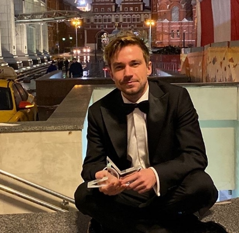 Александр Петров