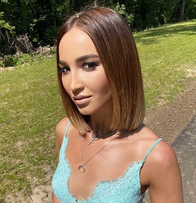 Ольгу Бузову уличили в использовании фотошопа