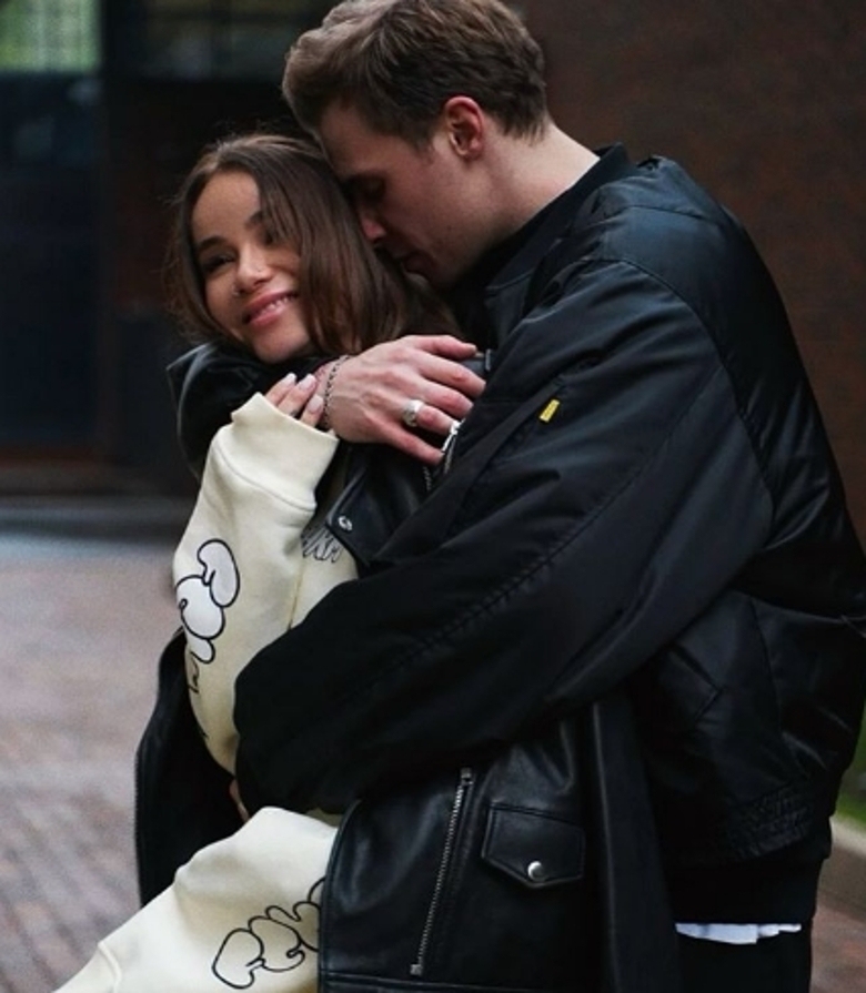 Айза Анохина и Олег Майами