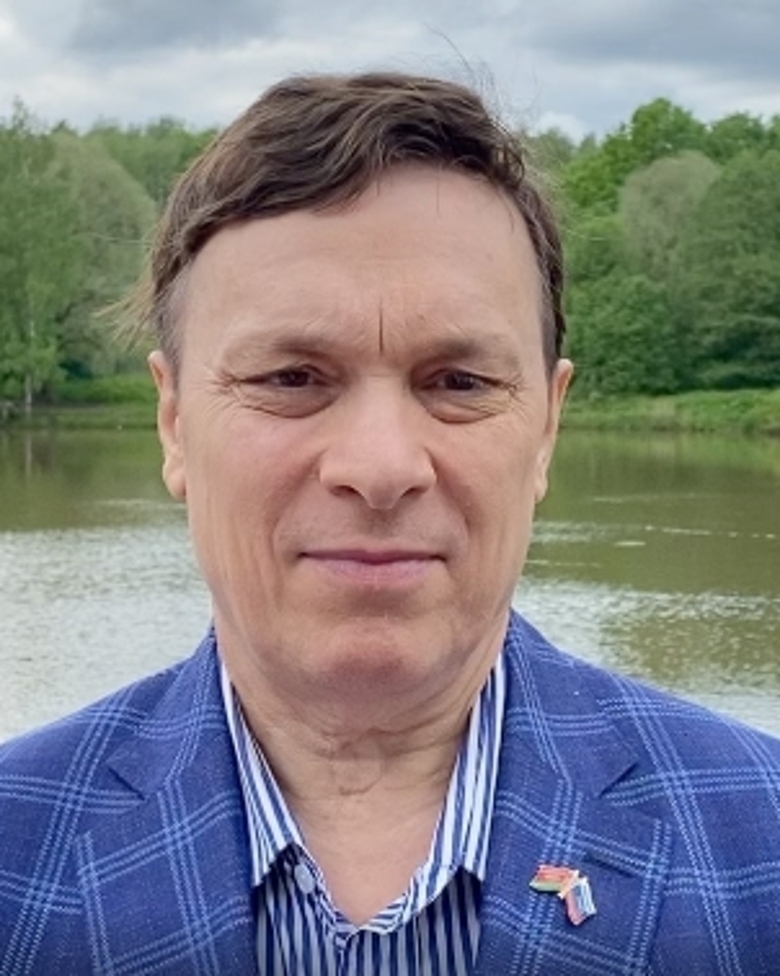 Андрей Разин