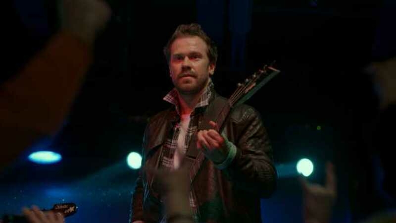 «Мой герой – муж Нади, сорокалетний басист, музыкант, играющий в группе, но ничего, по большому счету, не добившийся»