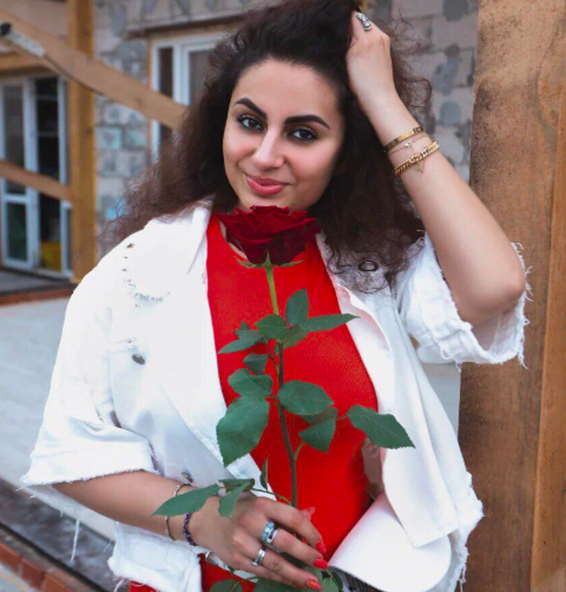 Таролог Саона