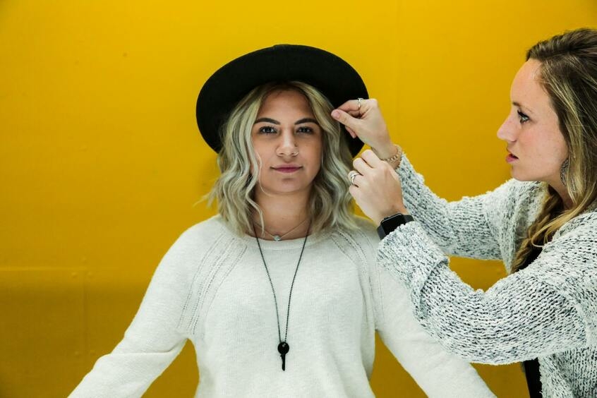 когда нет настроения, новая прическа поможет поднять его