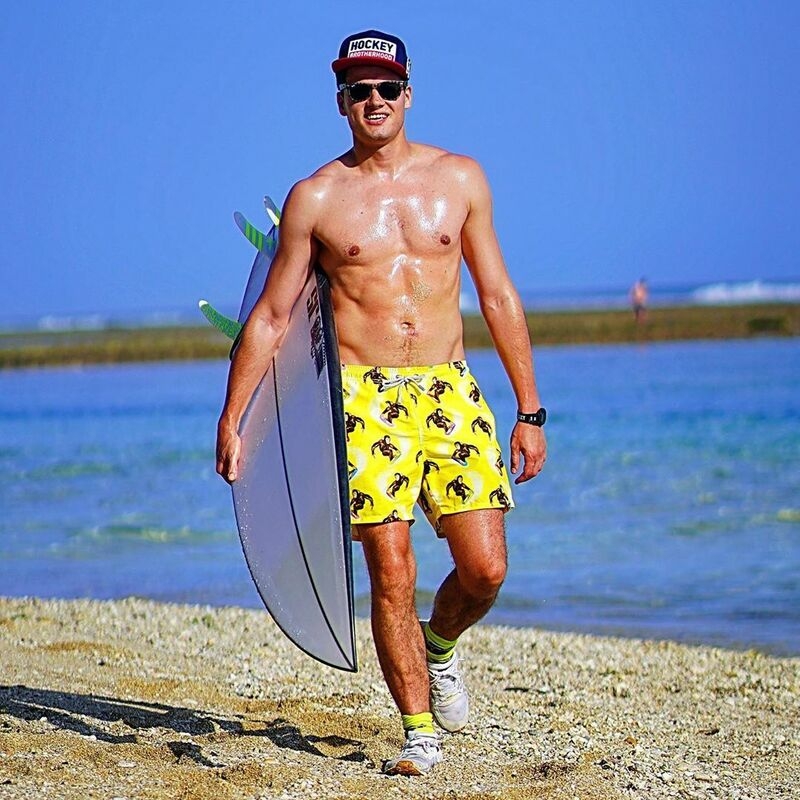 Чтобы поддерживать себя в форме, артист отказался от сладкого и фастфуда