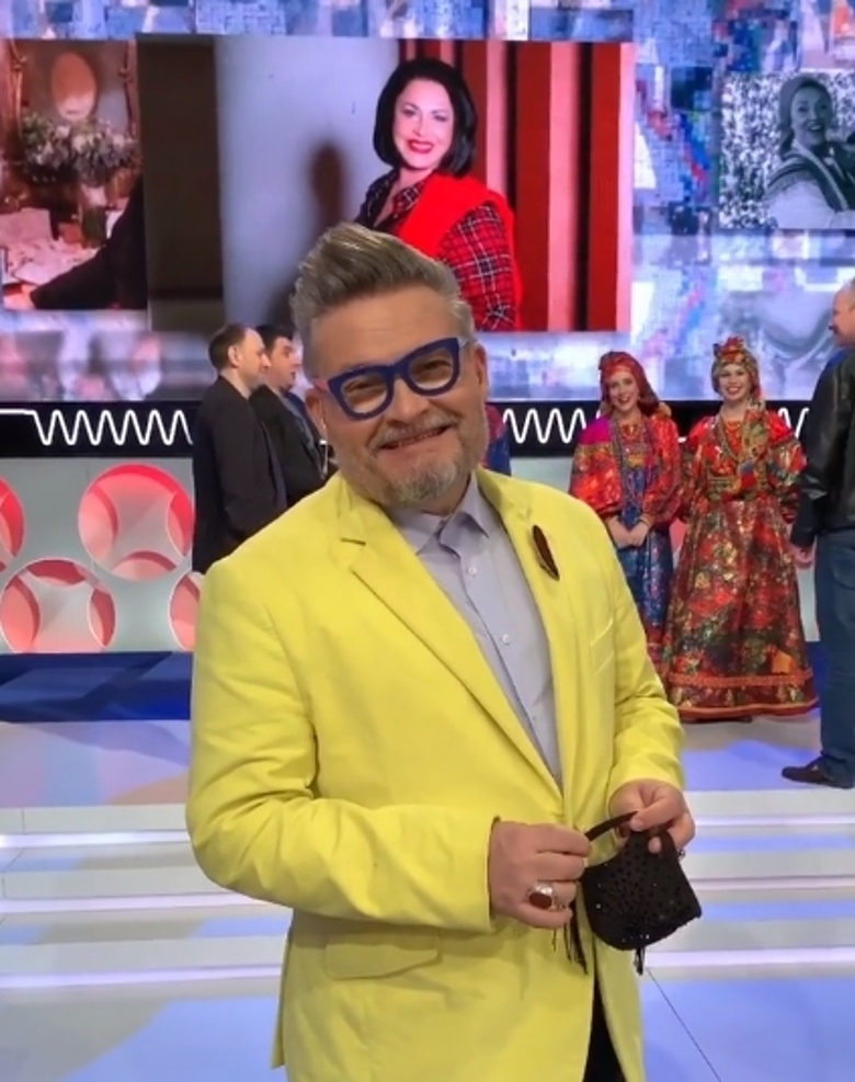 Александр Васильев