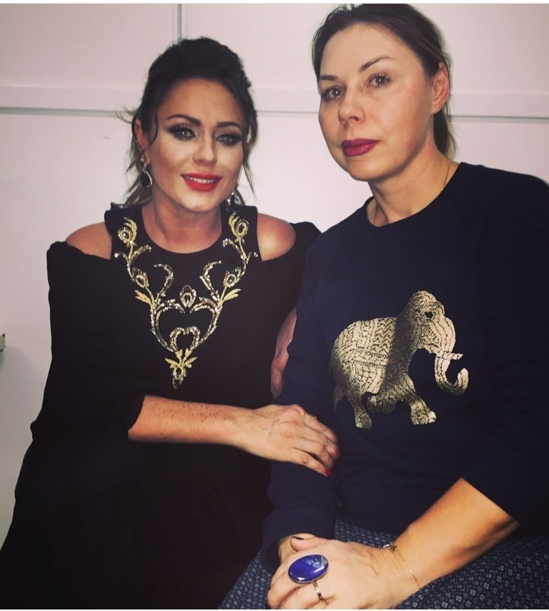 Анна Исаева много лет работала с певицей