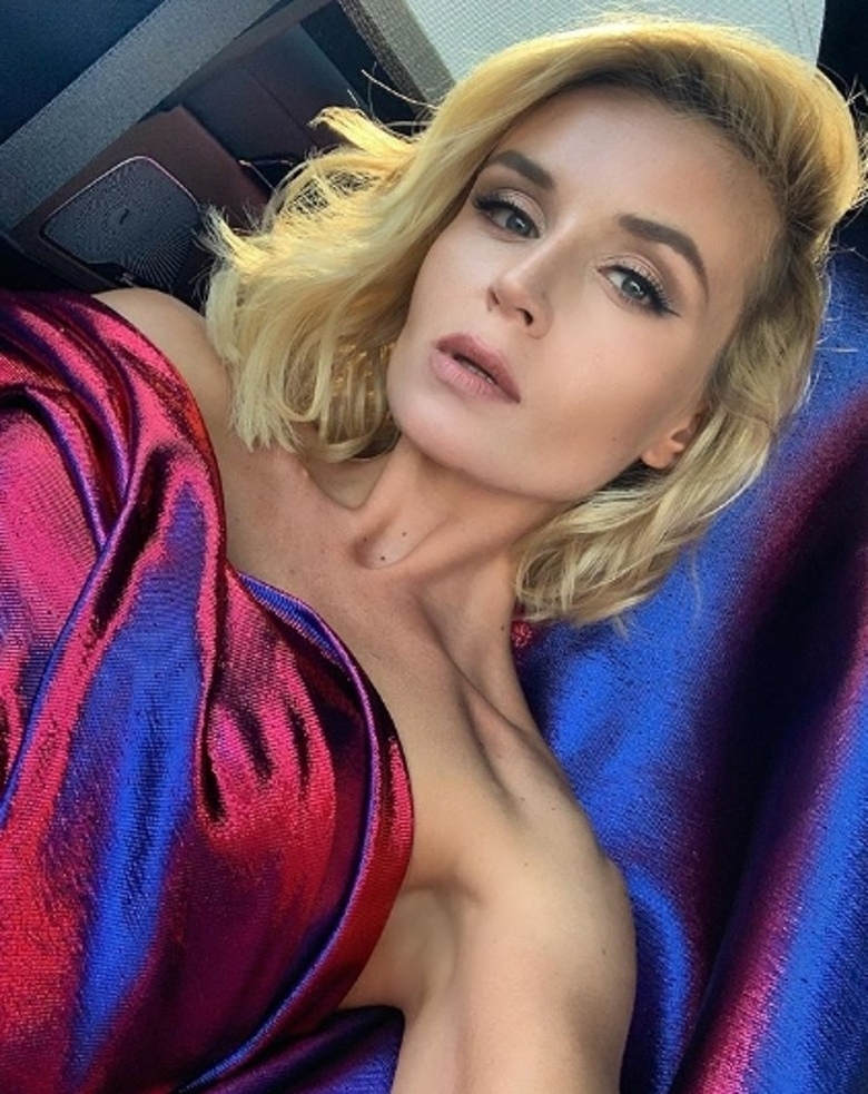 Полина Гагарина