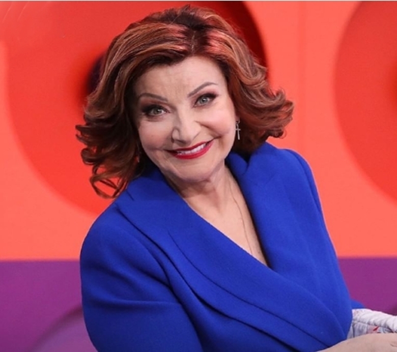 ЕЛЕНА СТЕПАНЕНКО