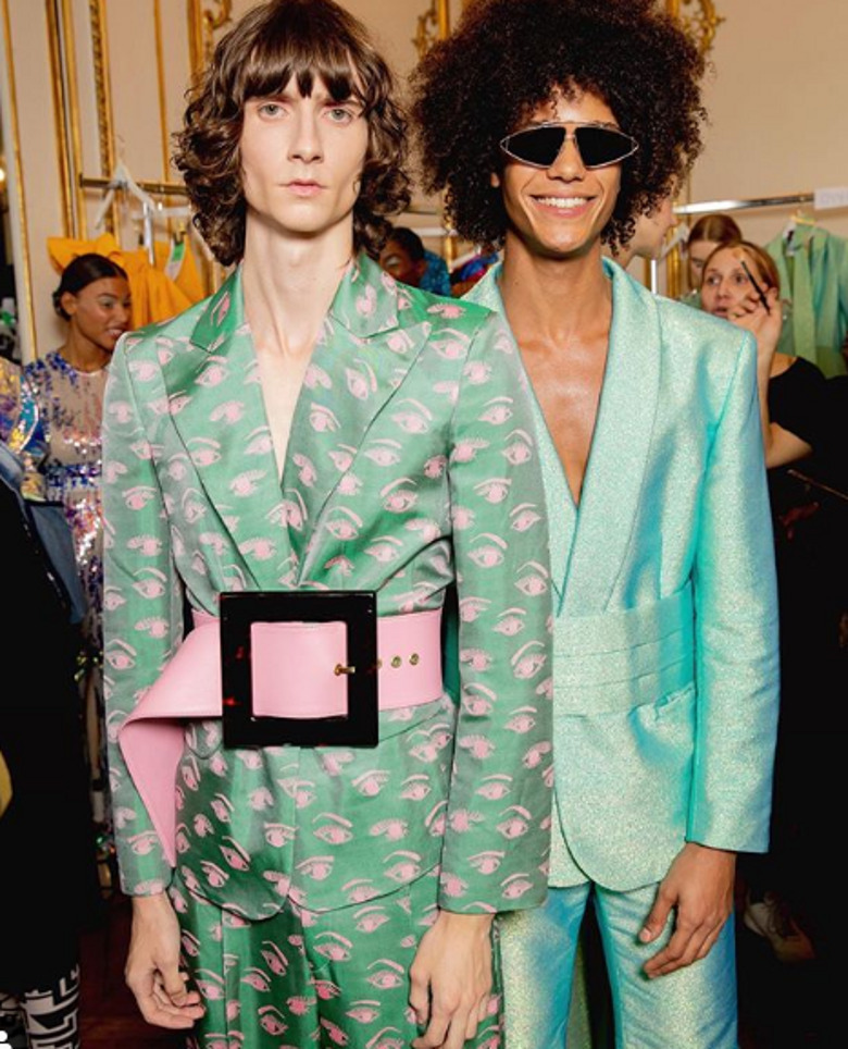 Бискайский зеленый подходит практически всем