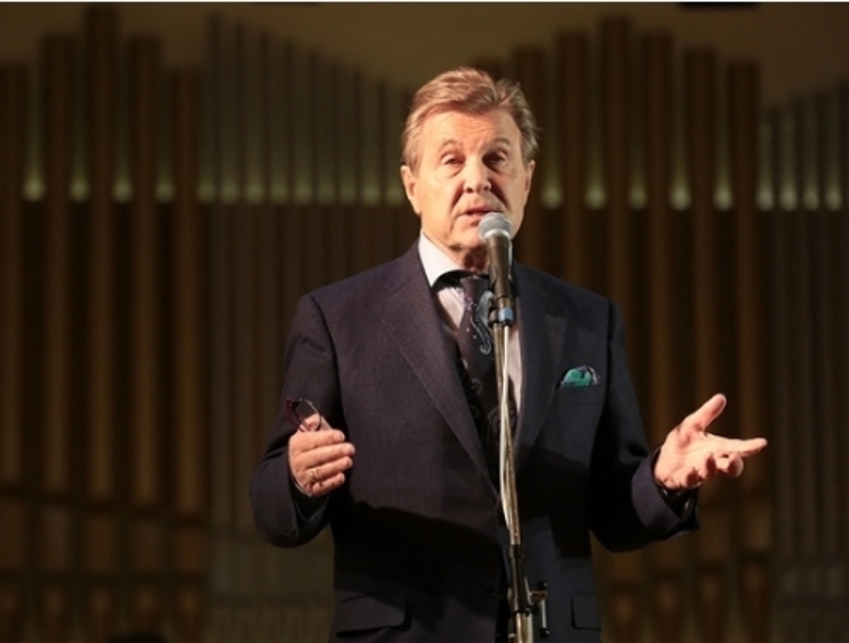 Лев Лещенко