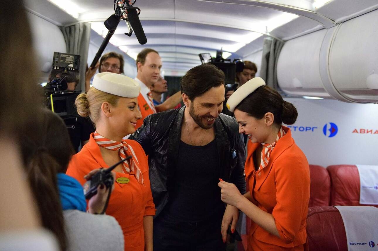 "Я помню, как в сериале "Улетный экипаж" за мной бегали ассистент по актерам, режиссер и продюсер, которые кормили меня, умоляли поесть"