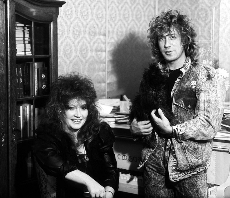 Отношения с Примадонной тяготили артиста – он не привык быть на вторых ролях