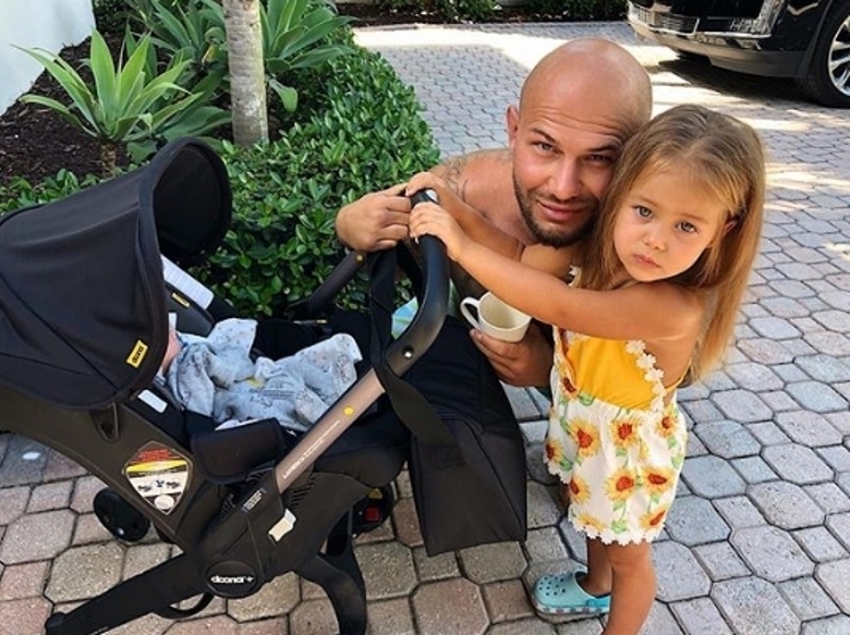 Джиган с дочкой