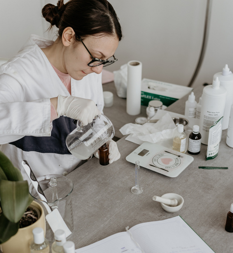 Познакомьтесь с маркировками и этикетками, которые сигнализируют вам о том, что перед вами относительно безопасный материал