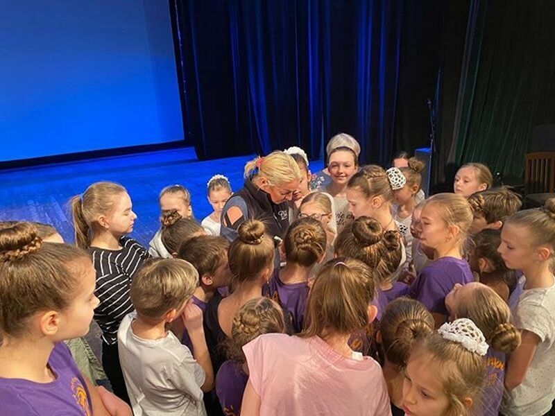 Из-за коронавируса юные балерины не смогли выступить в спектакле Волочковой