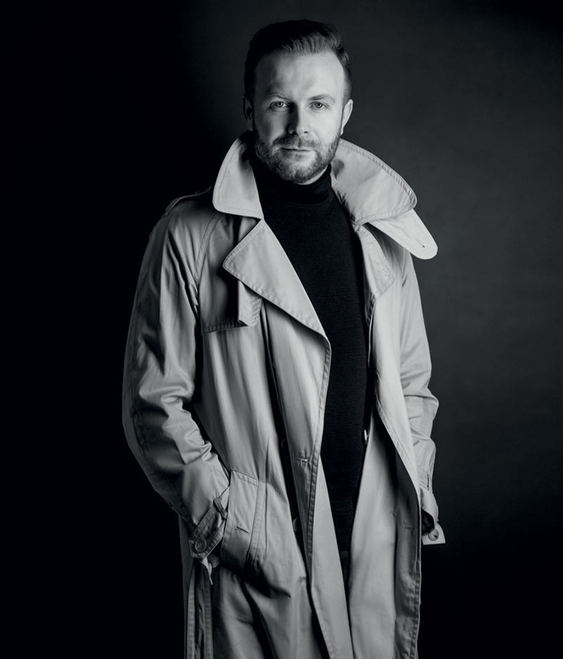 "Где-то сидело на подкорке, что в восьмидесятых годах отец ставил пьесы и был популярен, но потом он эмигрировал в Германию – и его забыли"