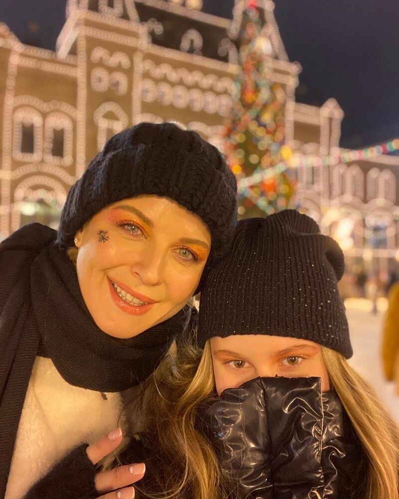 Отец Наталии не стесняется оскорблять 13-летнюю внучку