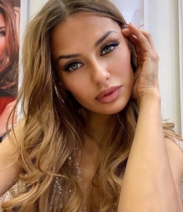 Виктория Боня