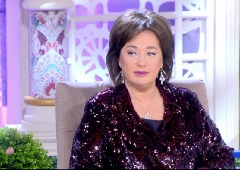 ЛАРИСА ГУЗЕЕВА