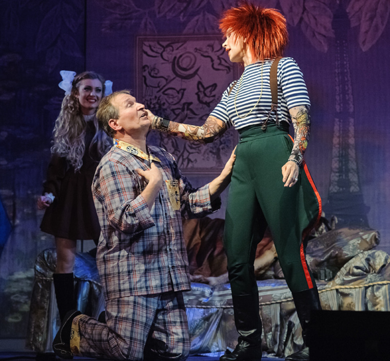 «Даже не помню, чтобы в детстве меня водили на какие-то спектакли»