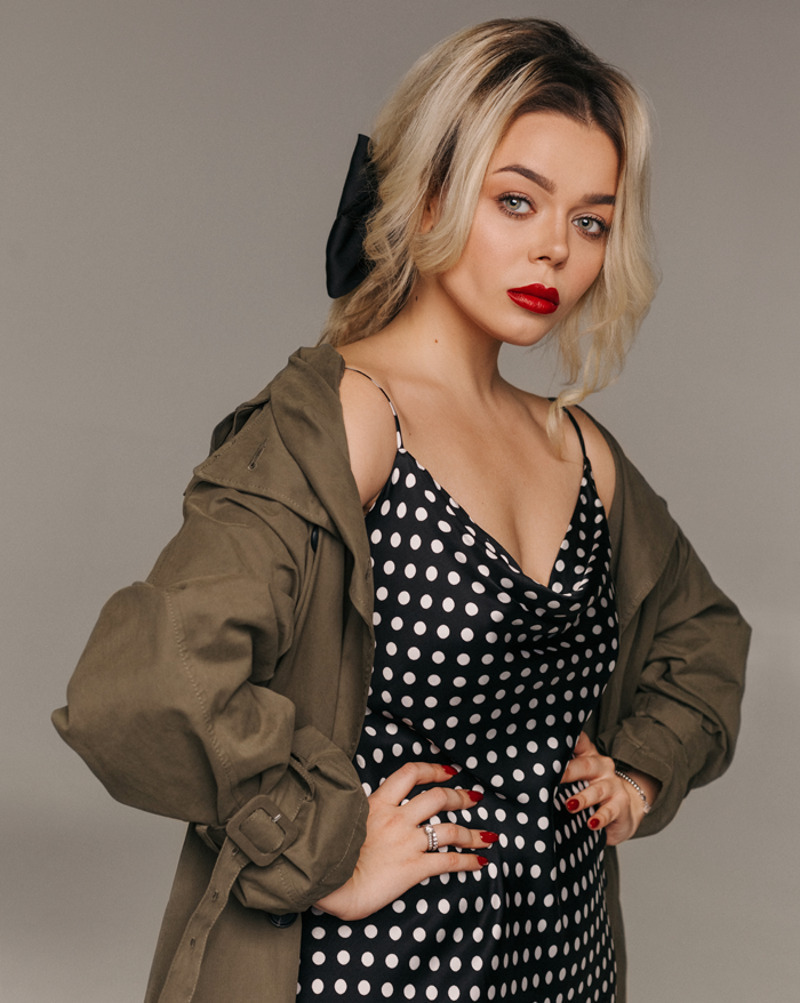 Алина Гросу