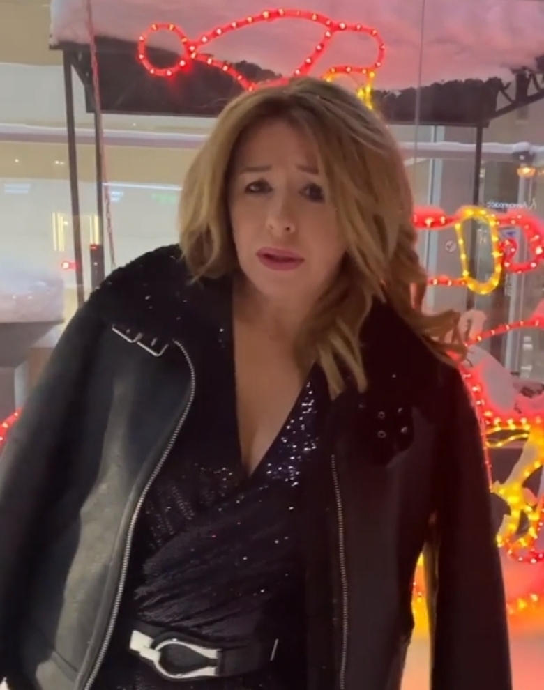 Алена Апина