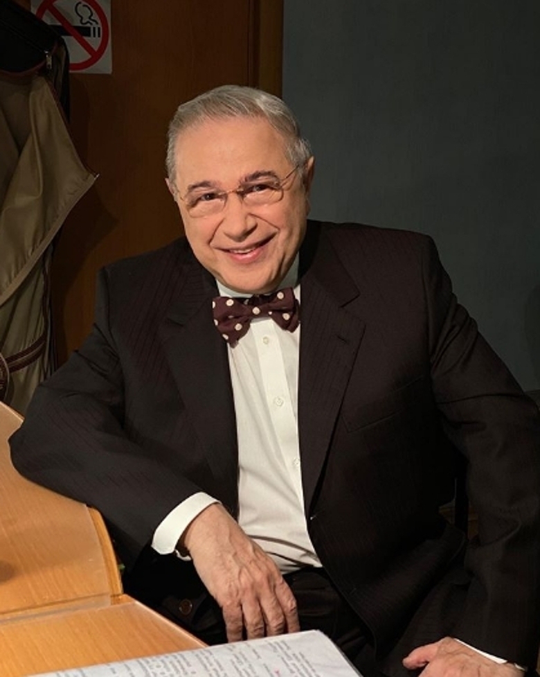 Евгений Петросян