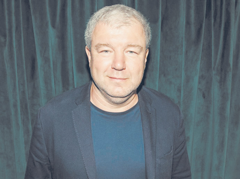 Александр Робак