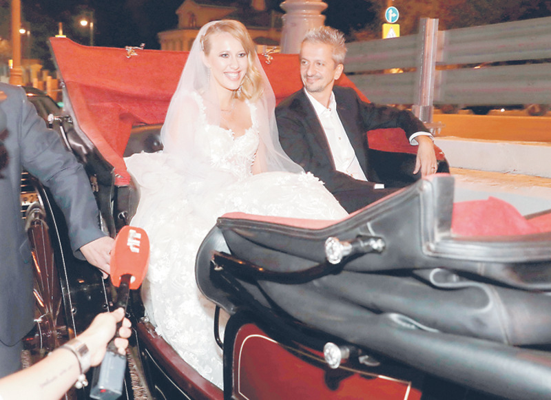 Ксения Собчак и Константин Богомолов сыграли скандальную свадьбу