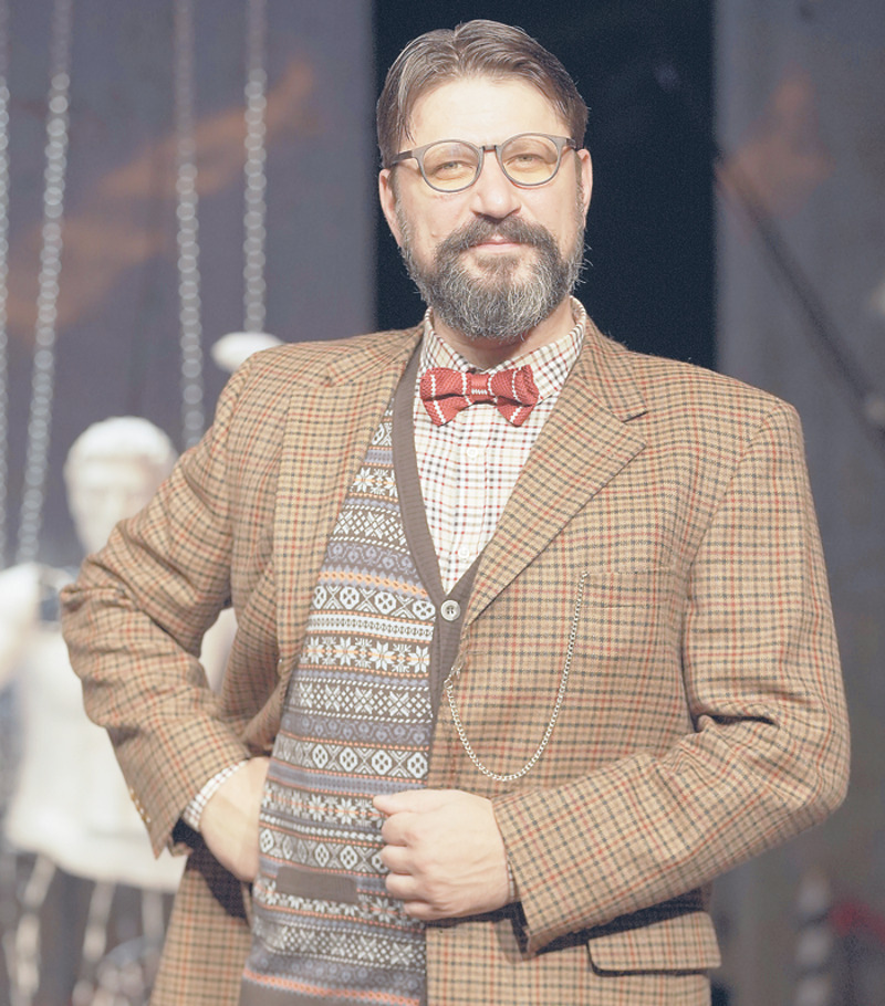 Виктор Логинов