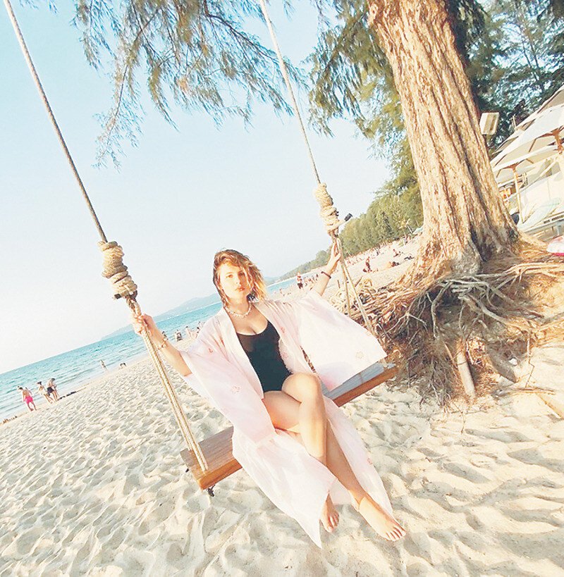 Анна Цуканова-Котт