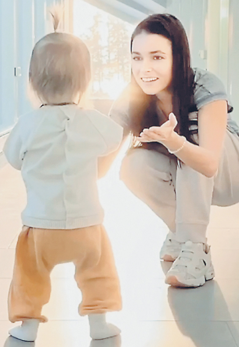 Ирена Понарошку с младшим сыном