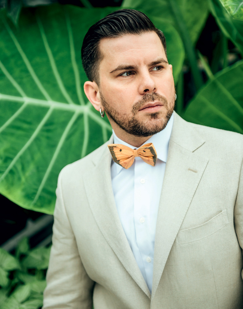 "В России публика душевная. Здесь дарят цветы, подарки, уже с первых тактов люди начинают танцевать. В Латвии народ немного сдержаннее"