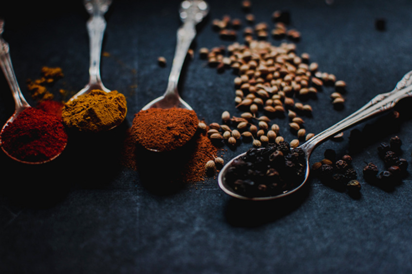 Теплые, острые, пряные, горькие – выбираем ароматы со специями