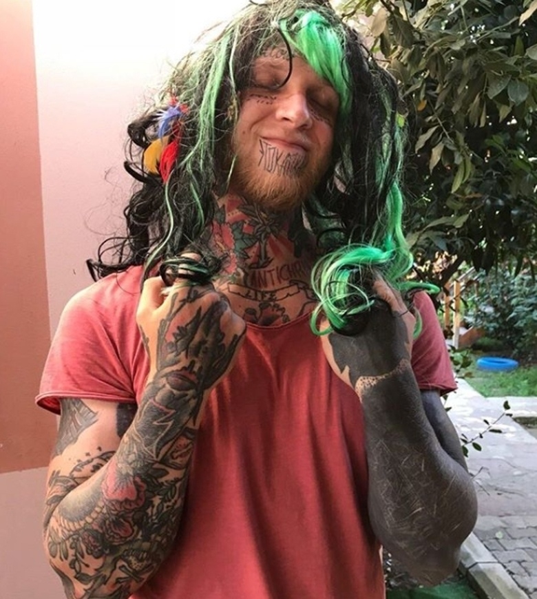 ДЕНИС ШАЛЬНЫХ