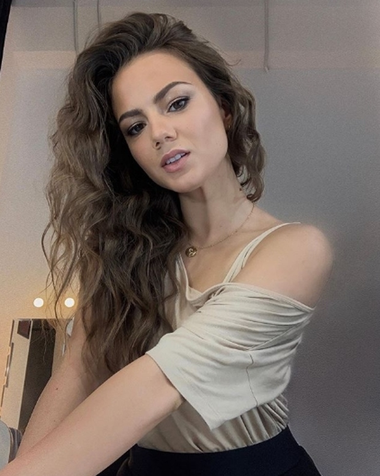 Полина Глен