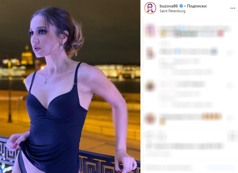 Бузова снималась в белье в центре Санкт-Петербурга