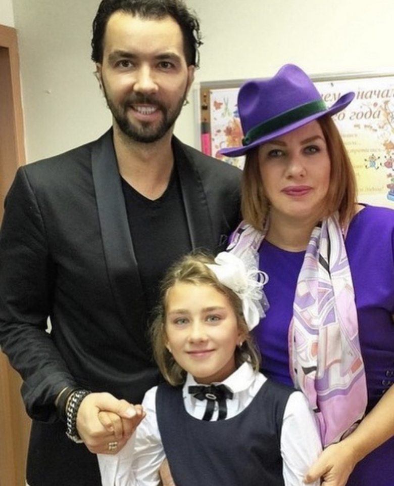 влюбленные предпочли скрыть роман от посторонних