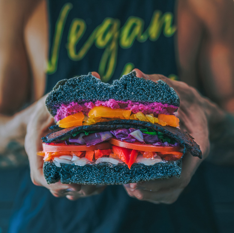 О пользе или вреде вегетарианства до сих пор ведутся споры