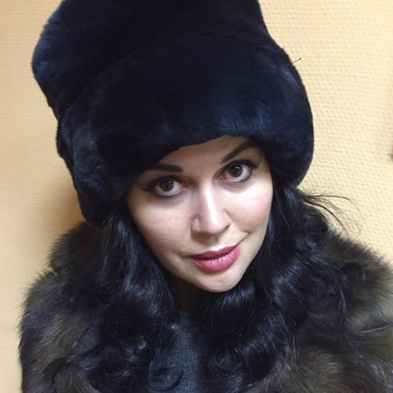 Анастасия Заворотнюк