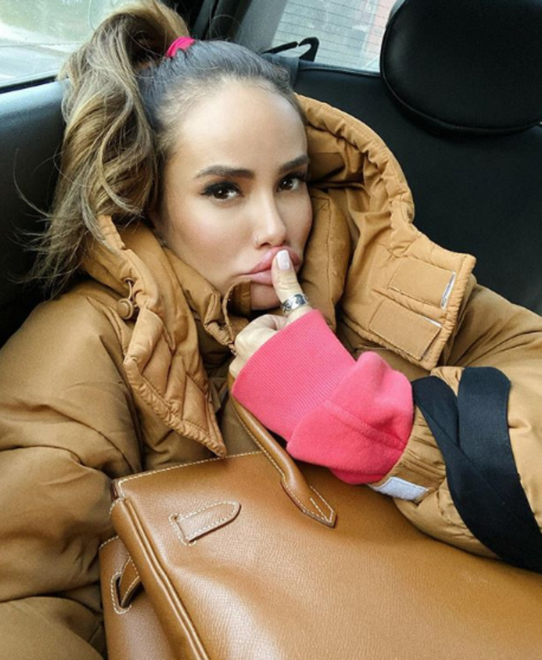 Айза Анохина