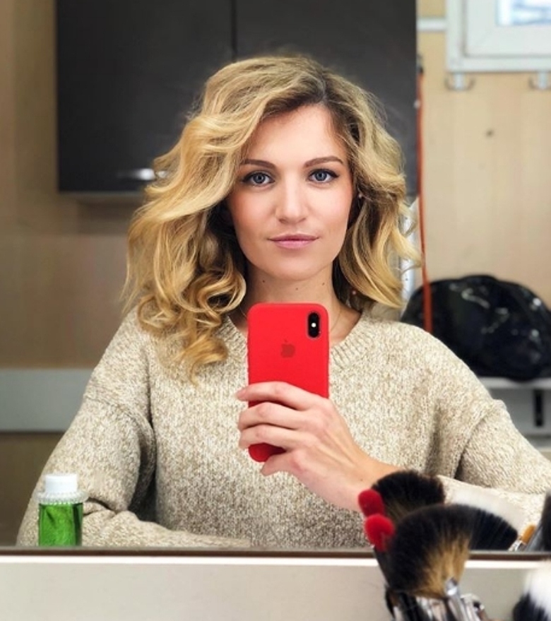 Женя Малахова