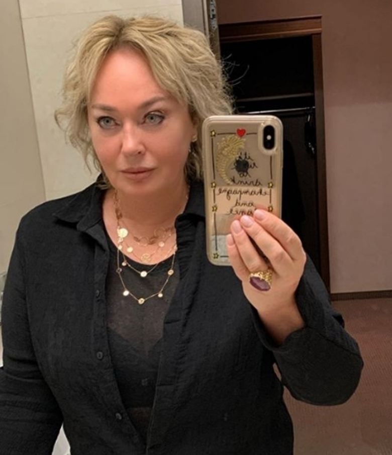 Лариса Гузеева