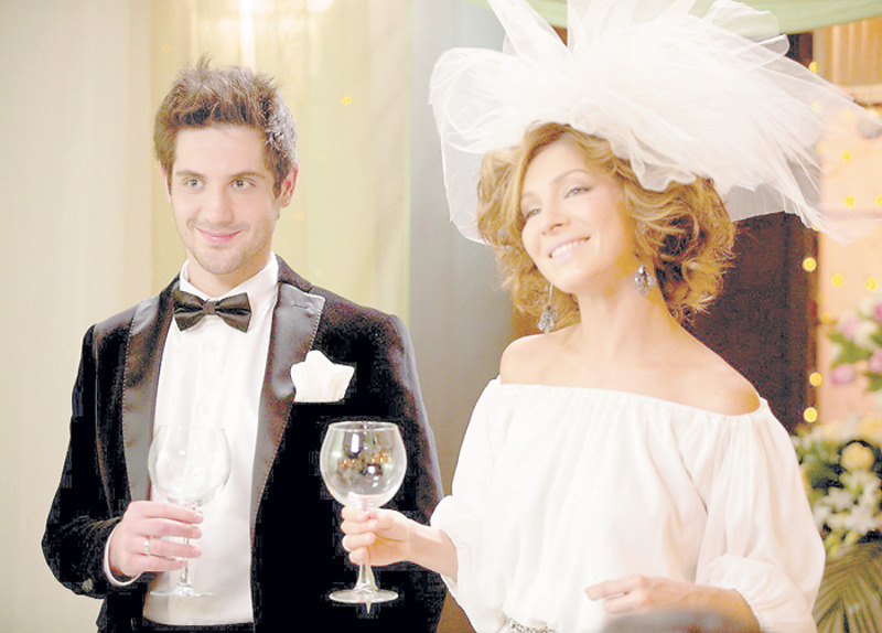 А в сериале "Кухня" Подкаминской досталась роль управляющей рестораном