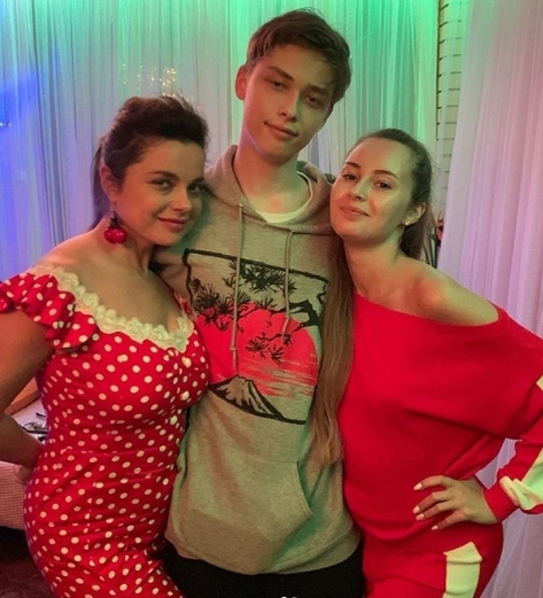 НАТАША КОРОЛЕВО, АРХИП ГЛУШКО И МАРИЯ СЛУГИНА