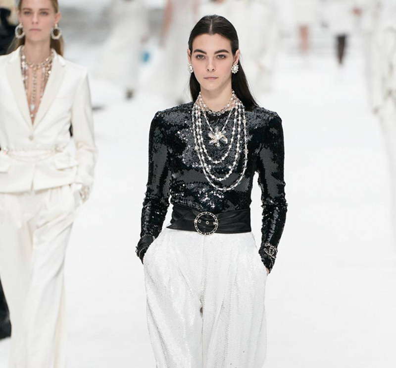 Не переборщите с пайетками