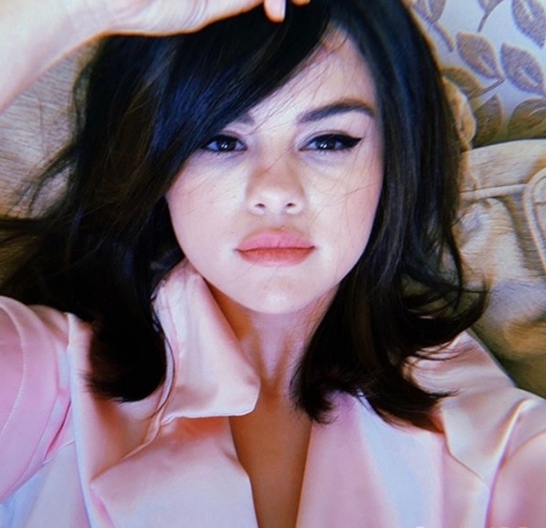 СЕЛЕНА ГОМЕС