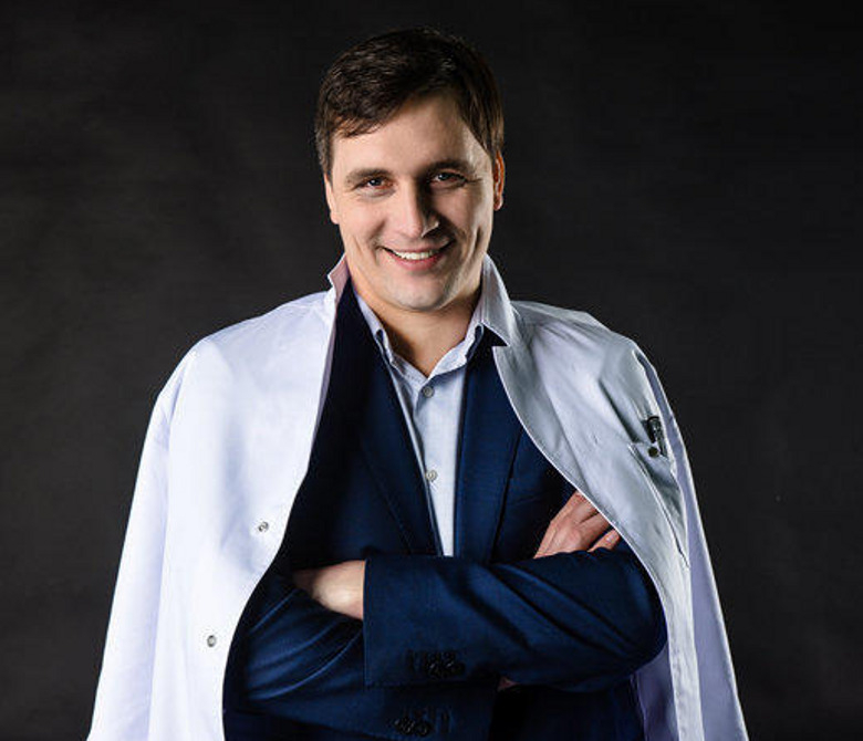 Максим Нестеренко