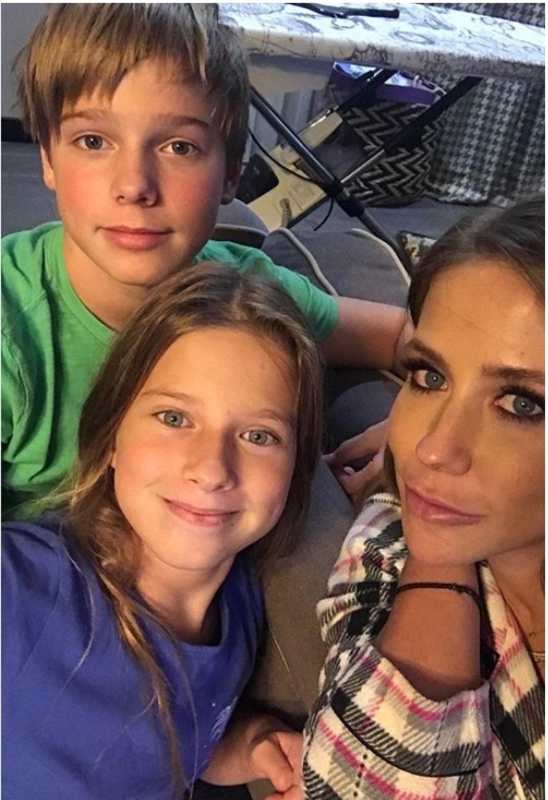 Сын Юлии Барановской получил травму